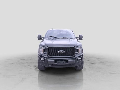 Used 2020 Ford F150 XLT w/ Equipment Group 302A Luxury AWD/4WD image 3