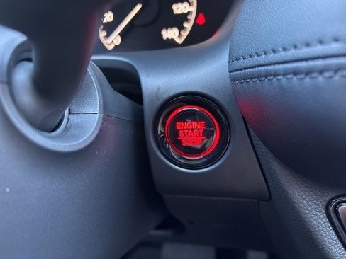 New 2026 Honda HR-V LX image 7