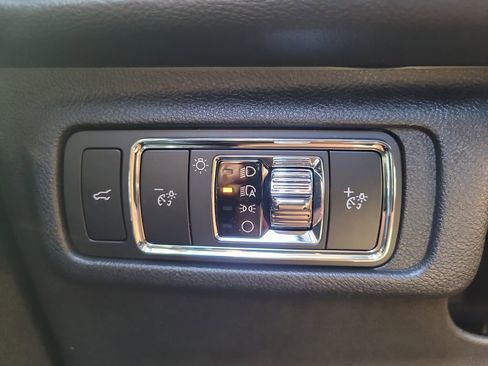 New 2026 Lincoln Corsair Premiere FWD image 26
