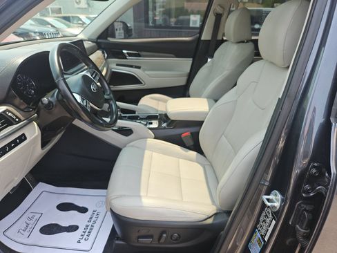 Used 2020 Kia Telluride SX w/ Towing Package FWD image 14