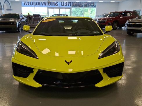 Certified 2023 Chevrolet Corvette Stingray Preferred Conv w/ 2LT RWD image 2