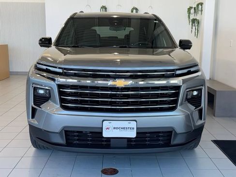 Certified 2024 Chevrolet Traverse LT AWD/4WD image 38