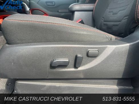 Used 2026 Nissan Frontier PRO-4X AWD/4WD image 10