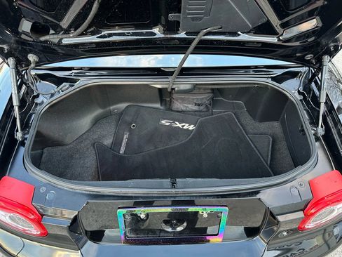 Used 2012 MAZDA MX-5 Miata Grand Touring w/ Premium Pkg image 25