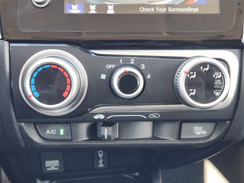 Used 2019 Honda Fit EX-L image 18