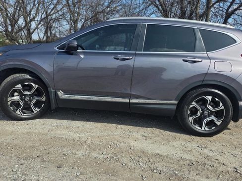 Used 2018 Honda CR-V Touring image 12