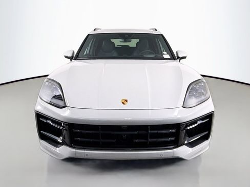 Certified 2026 Porsche Cayenne GTS image 6