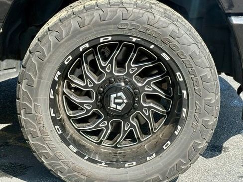 Used 2023 RAM 1500 Laramie image 29