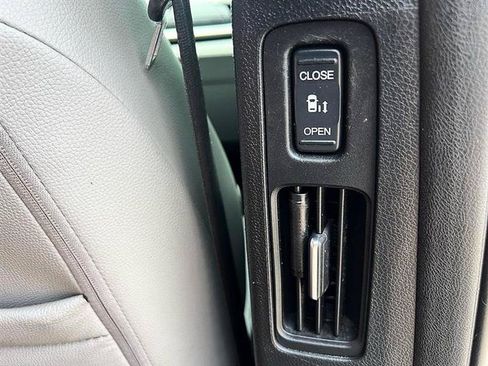 Used 2022 Honda Odyssey EX-L image 41