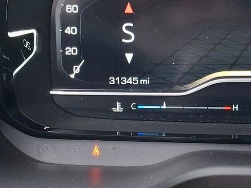 Used 2024 GMC Yukon Denali w/ Denali Reserve Package image 22