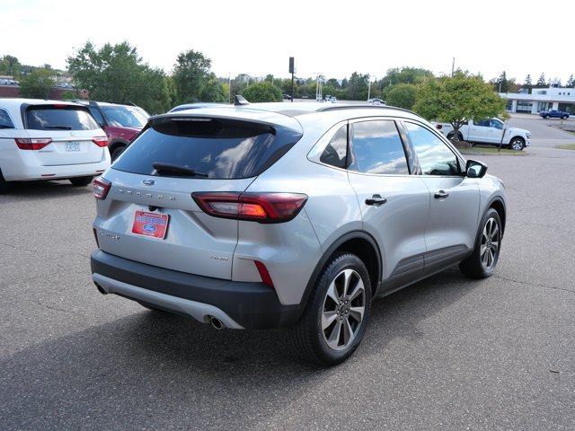 Certified 2023 Ford Escape Platinum AWD/4WD image 5
