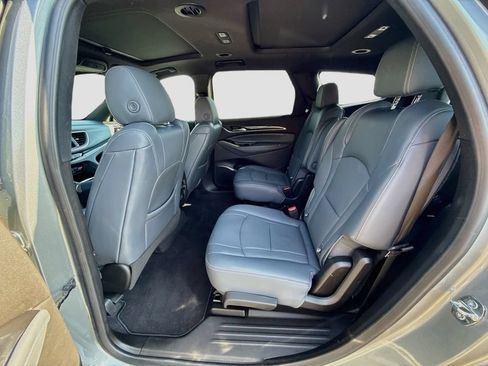 Used 2023 Buick Enclave Essence w/ Experience Buick Package AWD/4WD image 30