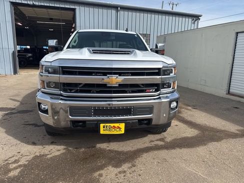 Used 2019 Chevrolet Silverado 2500 LTZ w/ Duramax Plus Package image 2
