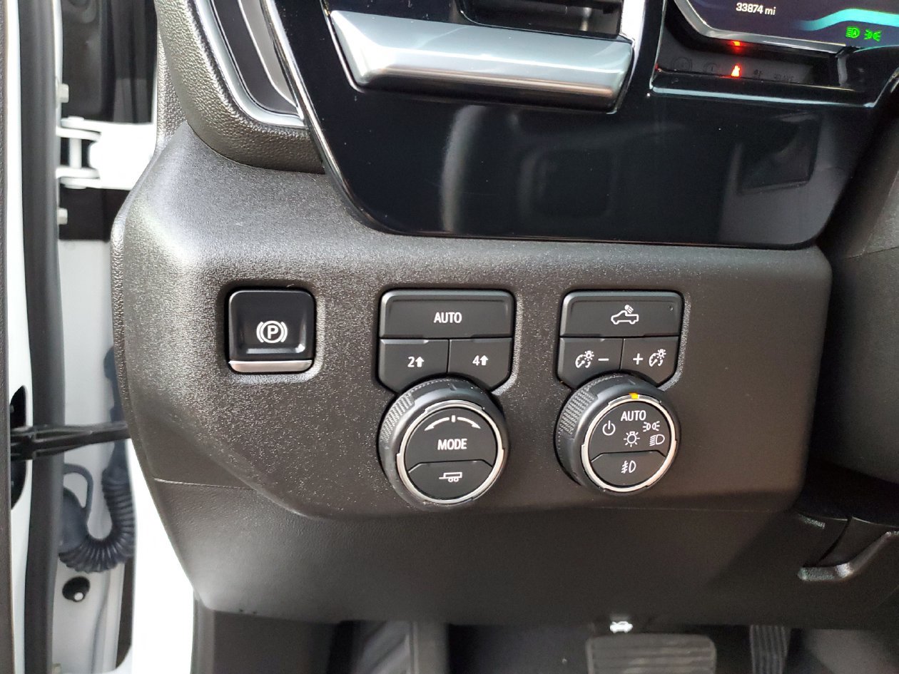 Used 2026 Chevrolet Silverado 1500 RST AWD/4WD image 31