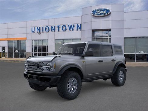 New 2025 Ford Bronco Badlands image 1