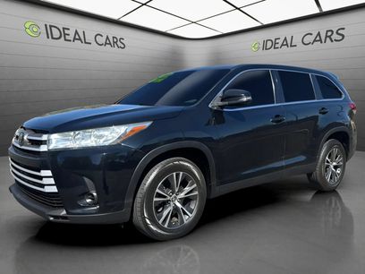 Used 2019 Toyota Highlander LE