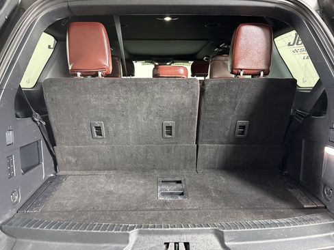 Used 2024 Ford Expedition Limited image 27