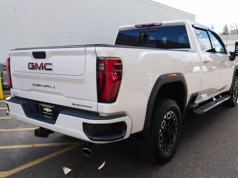 Used 2024 GMC Sierra 2500 Denali w/ Snow Plow Prep/Camper Package image 7