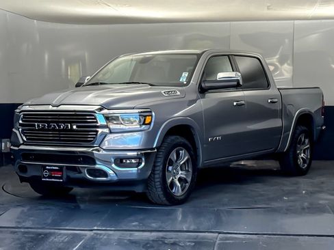 Used 2019 RAM 1500 Laramie AWD/4WD image 7