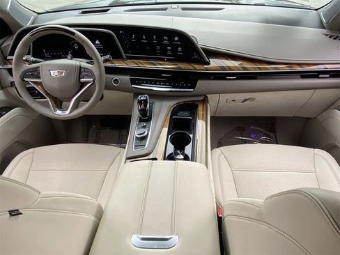 Used 2021 Cadillac Escalade Sport Platinum image 15