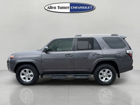 Used 2019 Toyota 4Runner SR5 RWD image 6