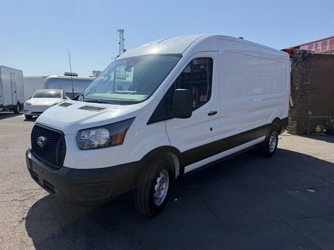 Used 2026 Ford Transit 250 148 Medium Roof RWD image 7