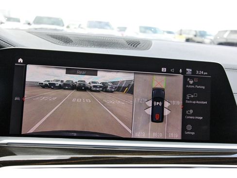 Used 2020 BMW X7 M50i AWD/4WD image 23