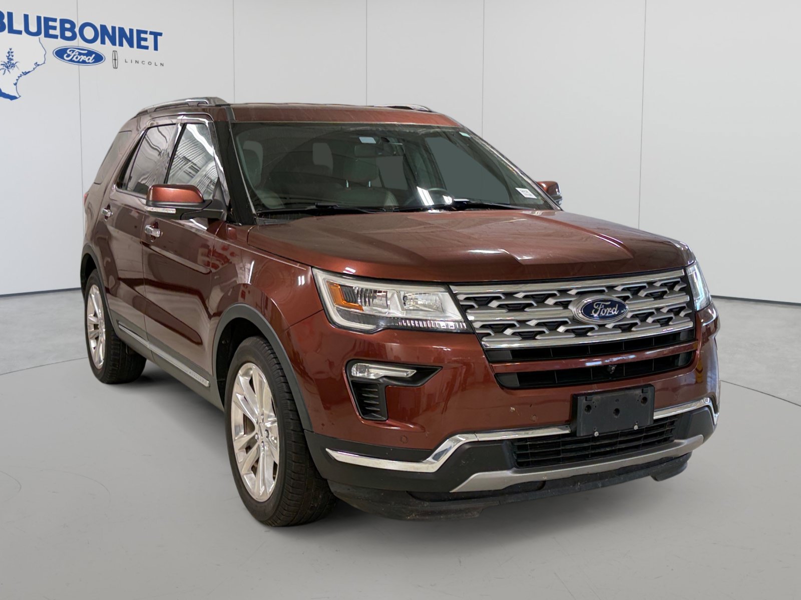 Used 2018 Ford Explorer Limited FWD image 3
