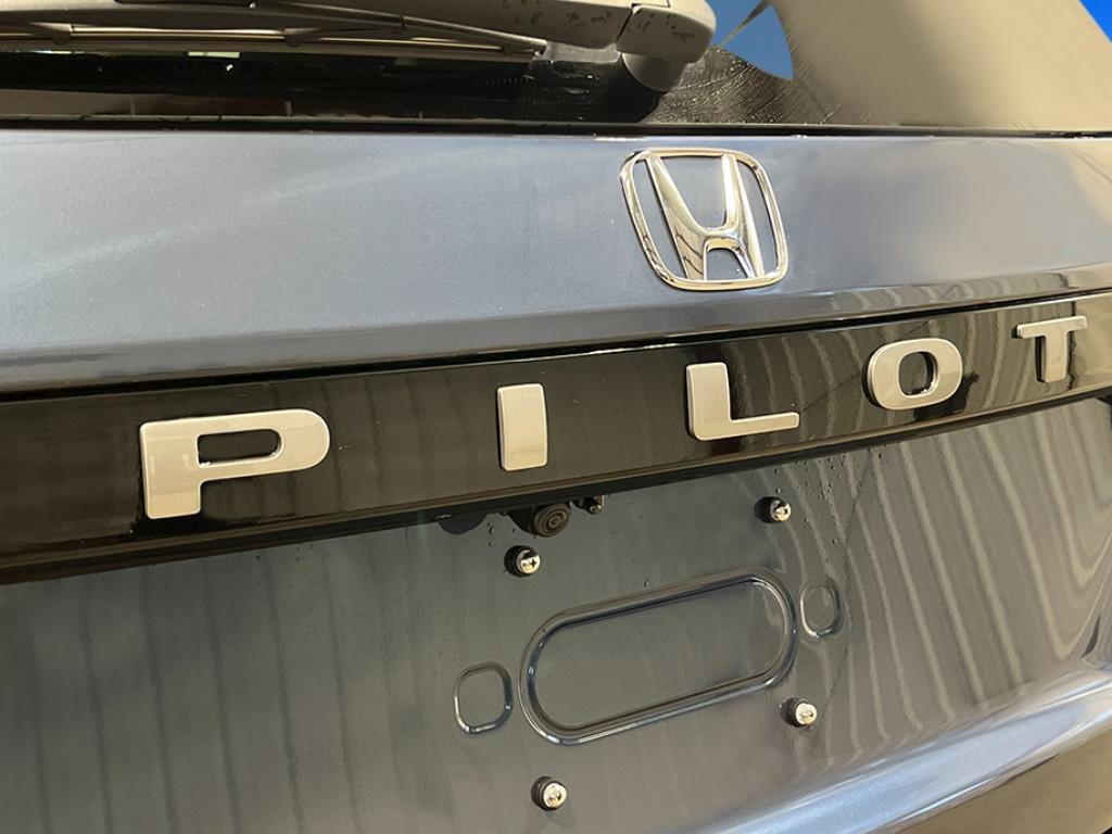 New 2026 Honda Pilot Touring image 7