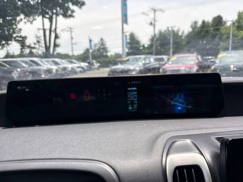 Used 2025 Ford Expedition Active AWD/4WD image 17