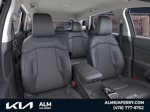 New 2025 Kia Sportage EX image 15