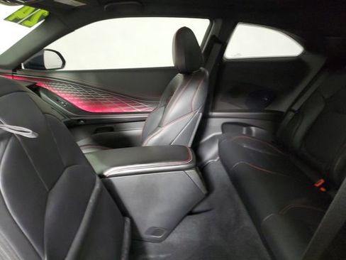 Used 2024 Dodge Charger Daytona R/T w/ Plus Group AWD/4WD image 12