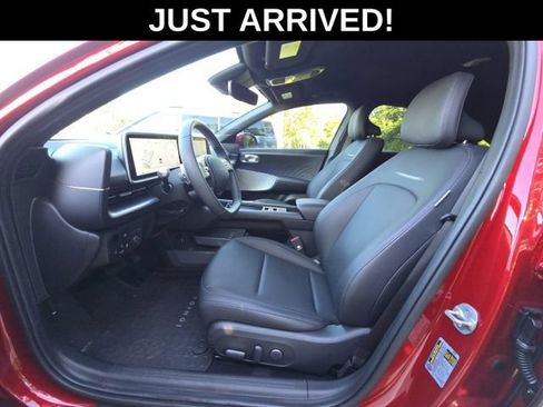 Used 2025 Hyundai Ioniq 6 SEL RWD image 10