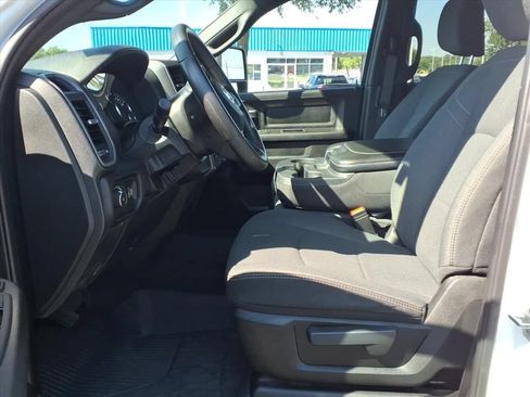 Used 2024 RAM 3500 Tradesman w/ Chrome Appearance Group AWD/4WD image 20
