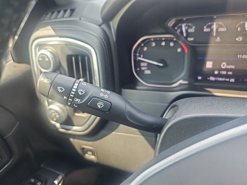 Used 2019 GMC Sierra 1500 SLT w/ SLT Premium Plus Package AWD/4WD image 21