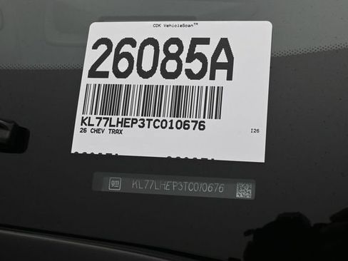 Used 2026 Chevrolet Trax LT w/ LT Convenience Package FWD image 22