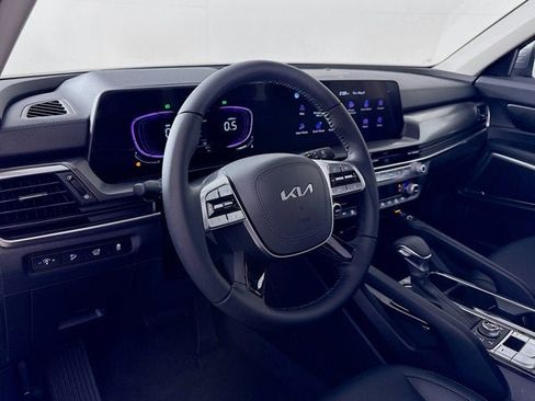New 2025 Kia Telluride S image 12