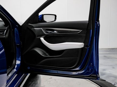 Used 2022 Cadillac CT5 V Blackwing image 87