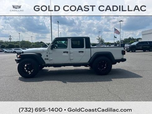 Used 2020 Jeep Gladiator Sport w/ Quick Order Package 24S AWD/4WD image 2