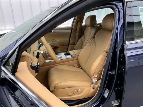 New 2026 Genesis G80 2.5T Advanced image 12