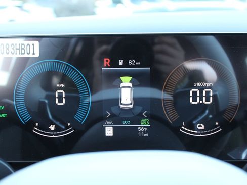 New 2026 Hyundai Santa Fe SE image 28