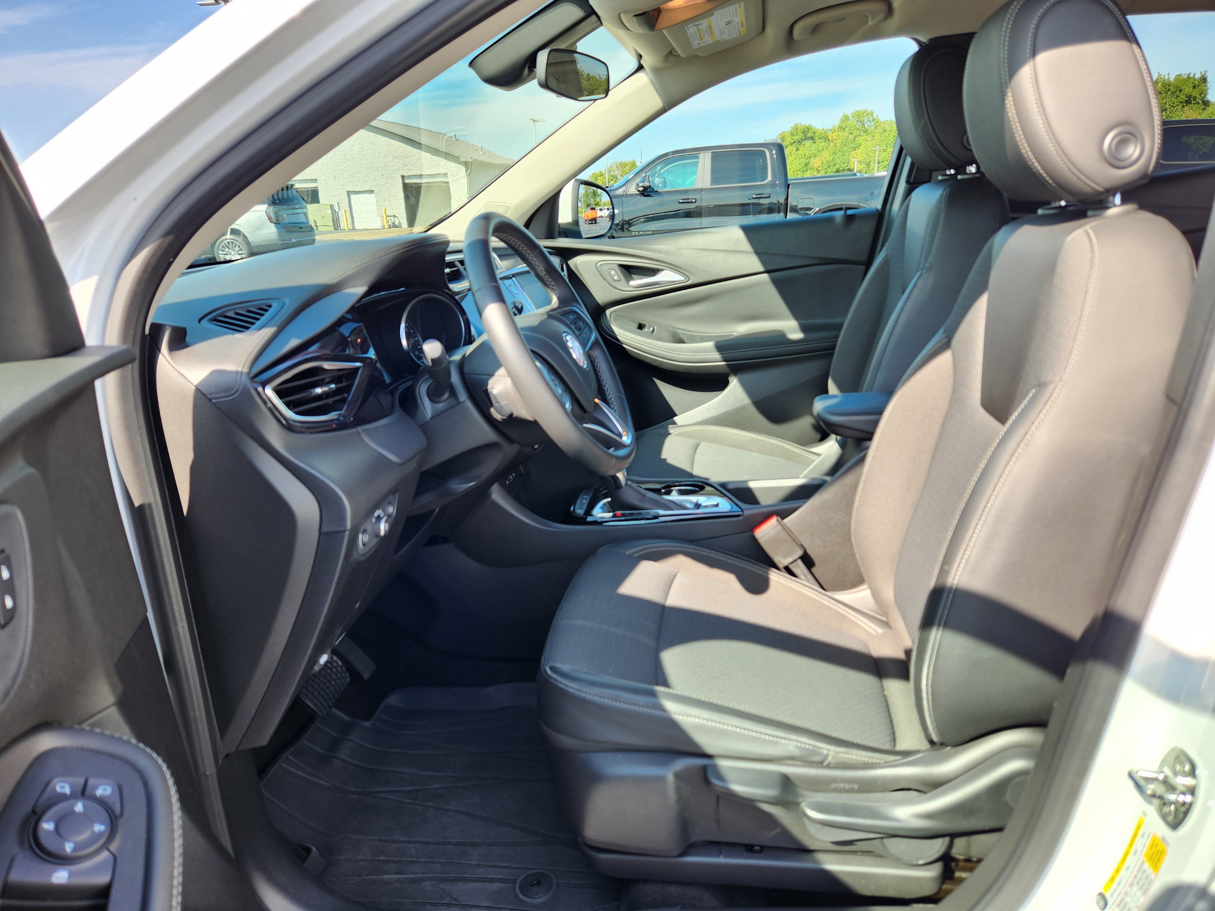 Used 2021 Buick Encore GX Preferred FWD image 12