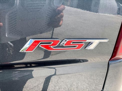 Used 2019 Chevrolet Silverado 1500 RST AWD/4WD image 10