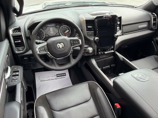 Used 2025 RAM 1500 Laramie w/ Sport Appearance Package AWD/4WD image 18