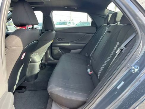 New 2026 Hyundai Elantra SEL Sport Premium FWD image 18