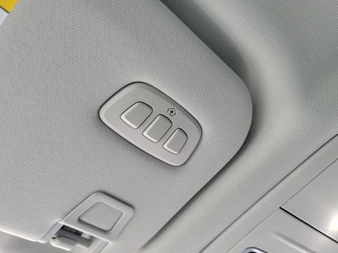 Used 2024 Lincoln Nautilus Premier AWD/4WD image 29