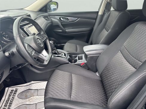 Used 2019 Nissan Rogue SV AWD/4WD image 11