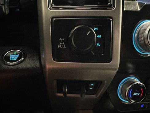 Used 2019 Ford F250 Platinum w/ FX4 Off-Road Package AWD/4WD image 66