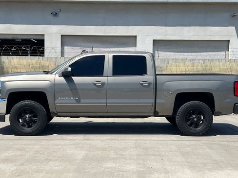 Used 2017 Chevrolet Silverado 1500 LT w/ All Star Edition RWD image 6