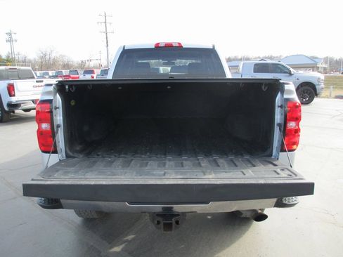 Used 2019 Chevrolet Silverado 2500 W/T w/ WT Convenience Package image 7